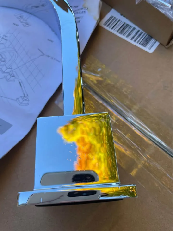 Delta Tub faucet, Chrome image indicator(4)