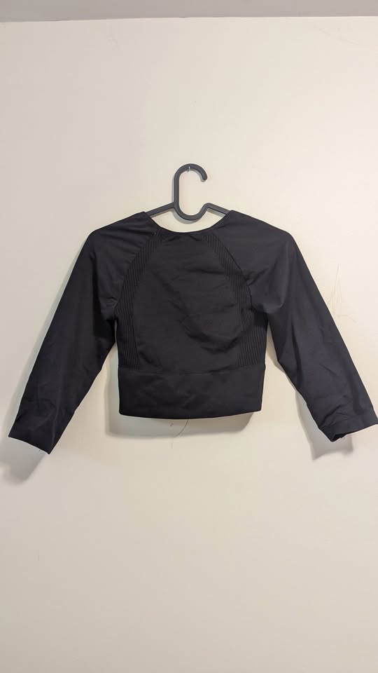 Parklife 3/4 Sleeve Crop Top Sz M - photo 2