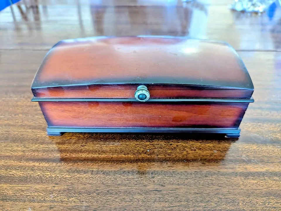 Bombay Company Wooden Music Jewelry Box thumbnail