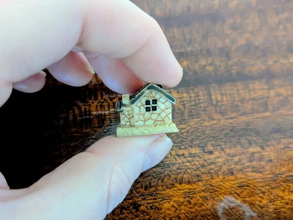 Miniature Stone Cottage Figurine image indicator(4)