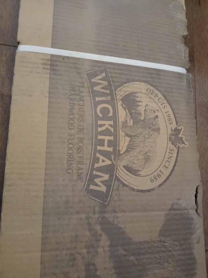 ONE unopened box of HARDWOOD SEE PICS - photo 3