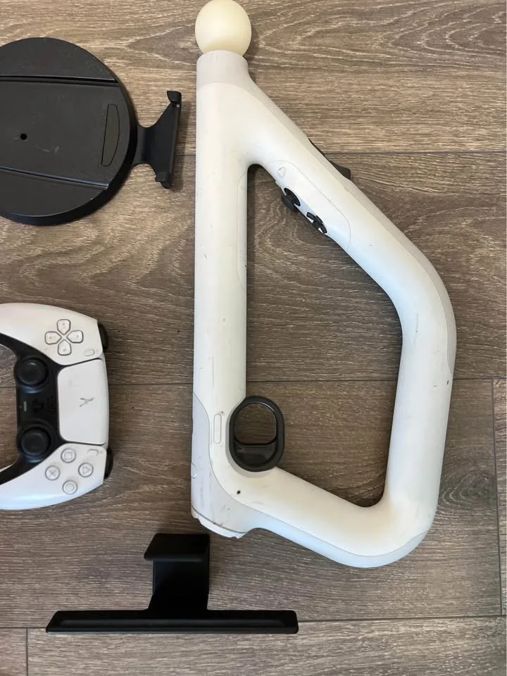 $200 - Sony Playstation PS VR Full Kit image indicator(4)