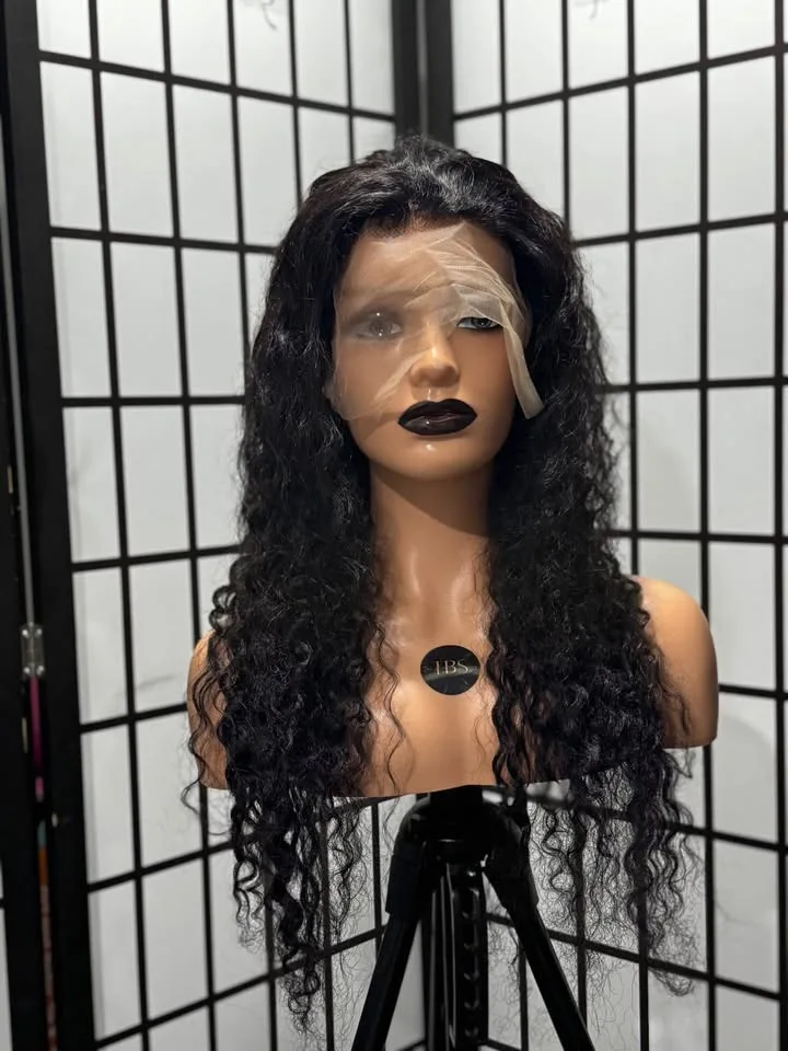 30” Deep Wave Human Hair – For Sale image indicator(3)