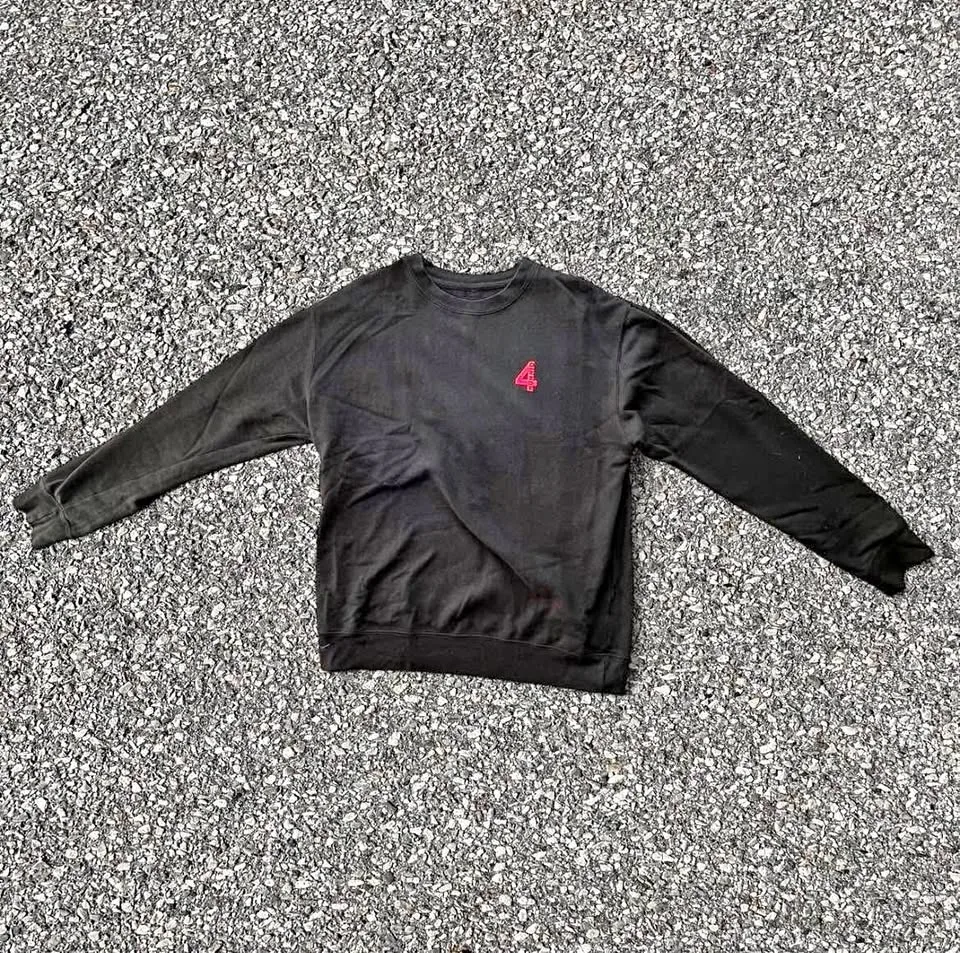 YG 4HUNNID crewneck sweatshirt long sleeve thumbnail