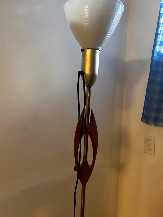 Mid Century Modern Lamp image indicator(2)