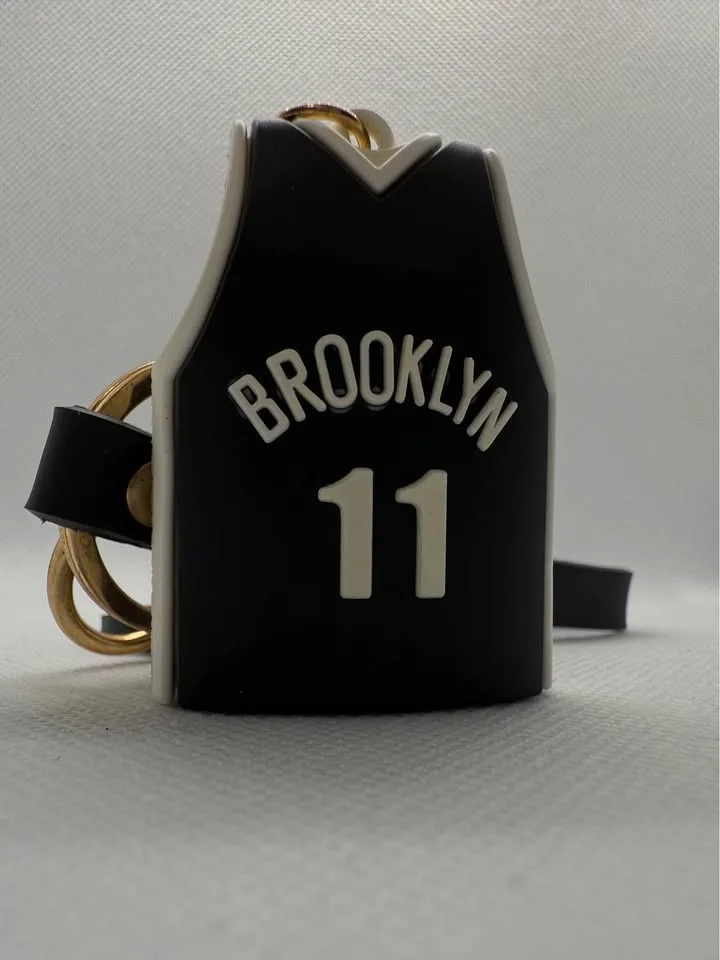 NBA Jersey Keyring – Perfect for Basketball Fans! image indicator(7)