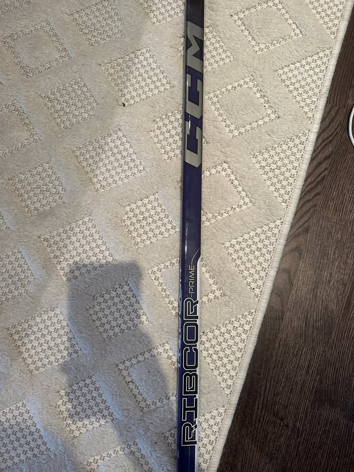CCM Ribcor Prime Hockey Stick, Youth, Purple/Black - photo 5