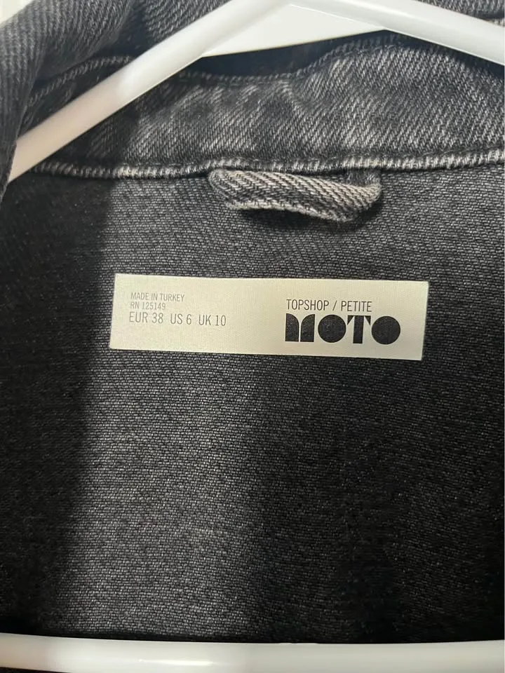 Cropped Black Denim Jacket Topshop image indicator(2)