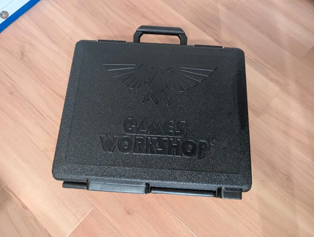 GW carrying case thumbnail