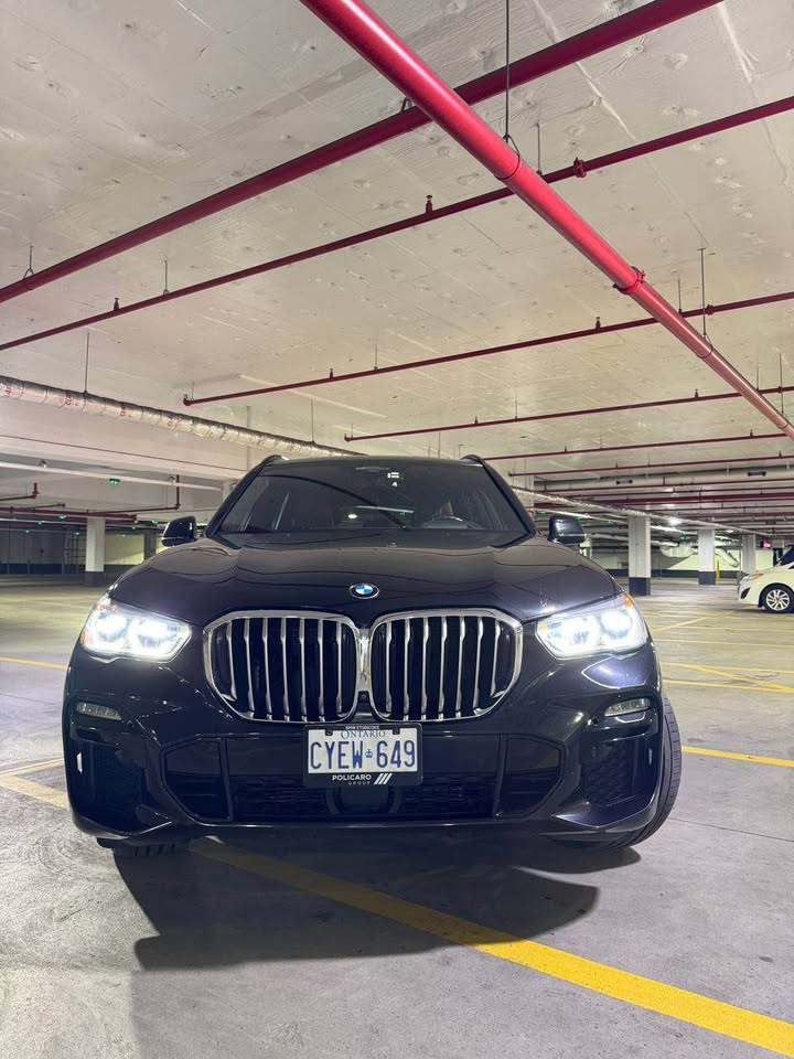 2019 BMW X5 50i - photo 2