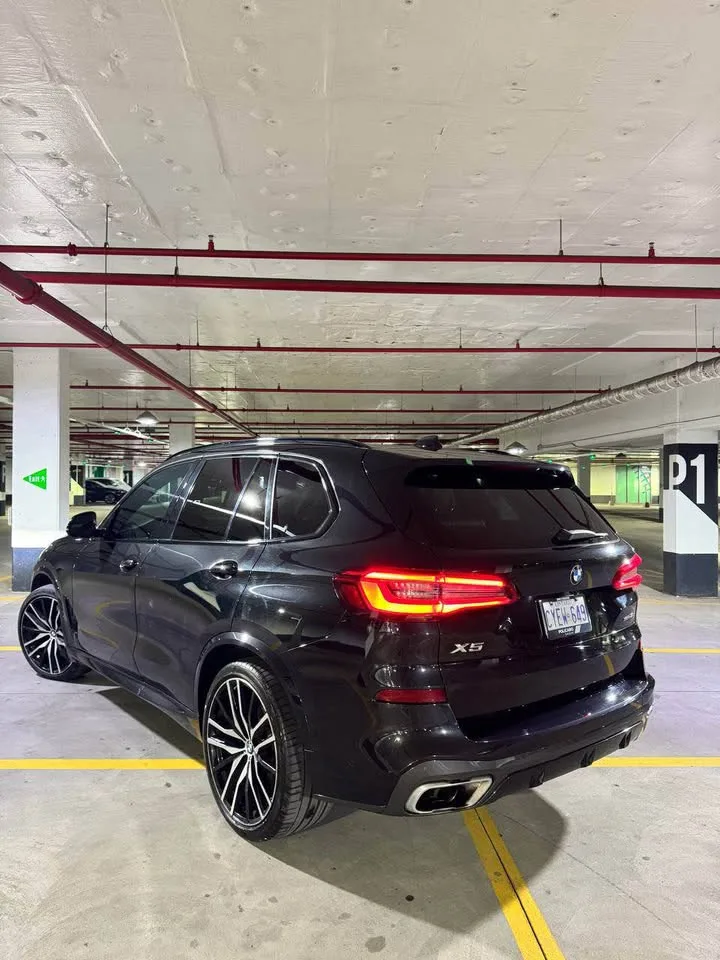 2019 BMW X5 50i image indicator(7)