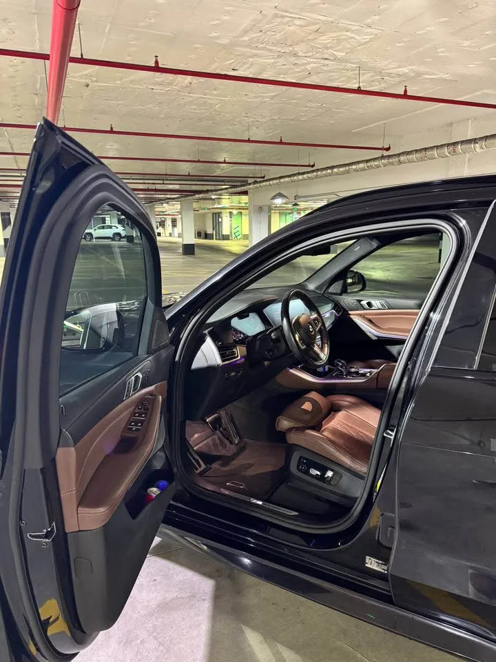 2019 BMW X5 50i image indicator(9)