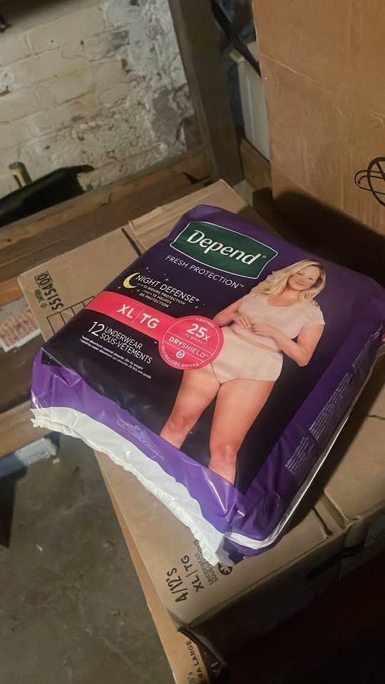 Depend Adult Diapers sizes Medium/ Large /XL - photo 3