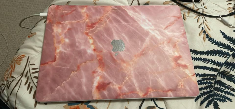 2017 MacBook Pro - photo 3