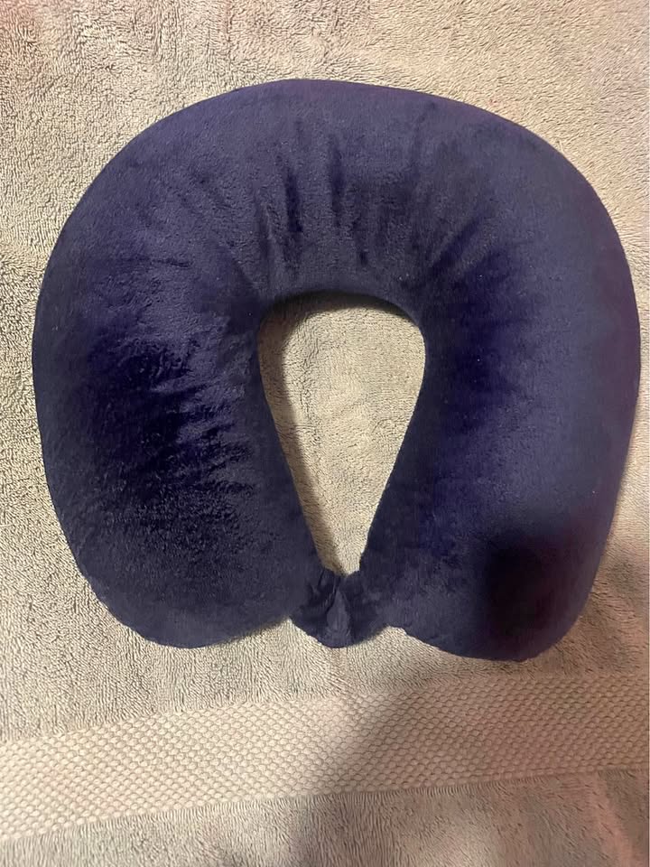 Neck pillow