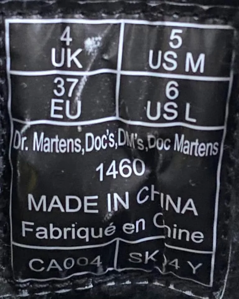 Doc Martens Women’s Size 6 (US) image indicator(4)