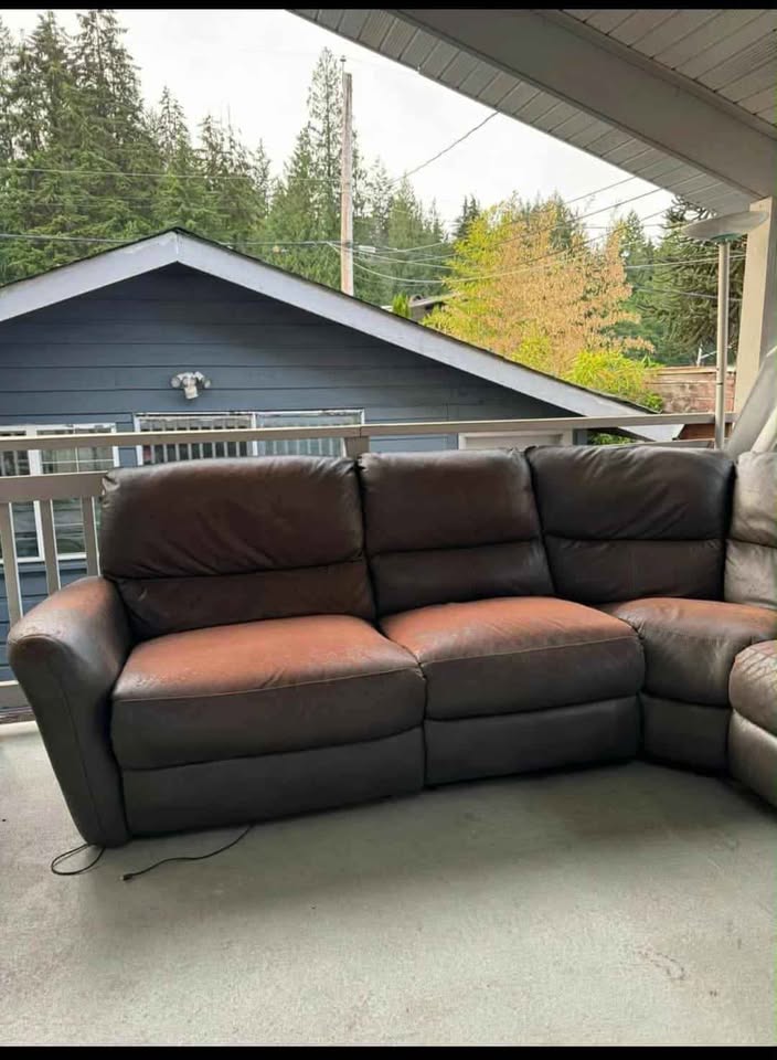 L-shaped Leather Sofa - photo 2