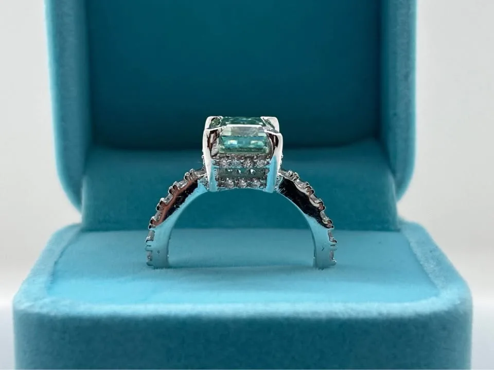 5.68ct MOISSANITE RING size 7 image indicator(2)