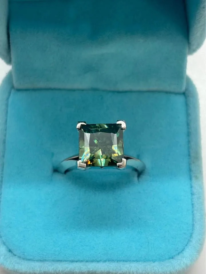 5.12ct MOISSANITE RING size 7 image indicator(2)