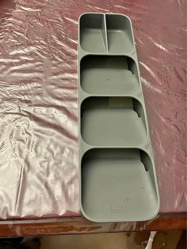 Joseph Joseph Utensil Organizer thumbnail