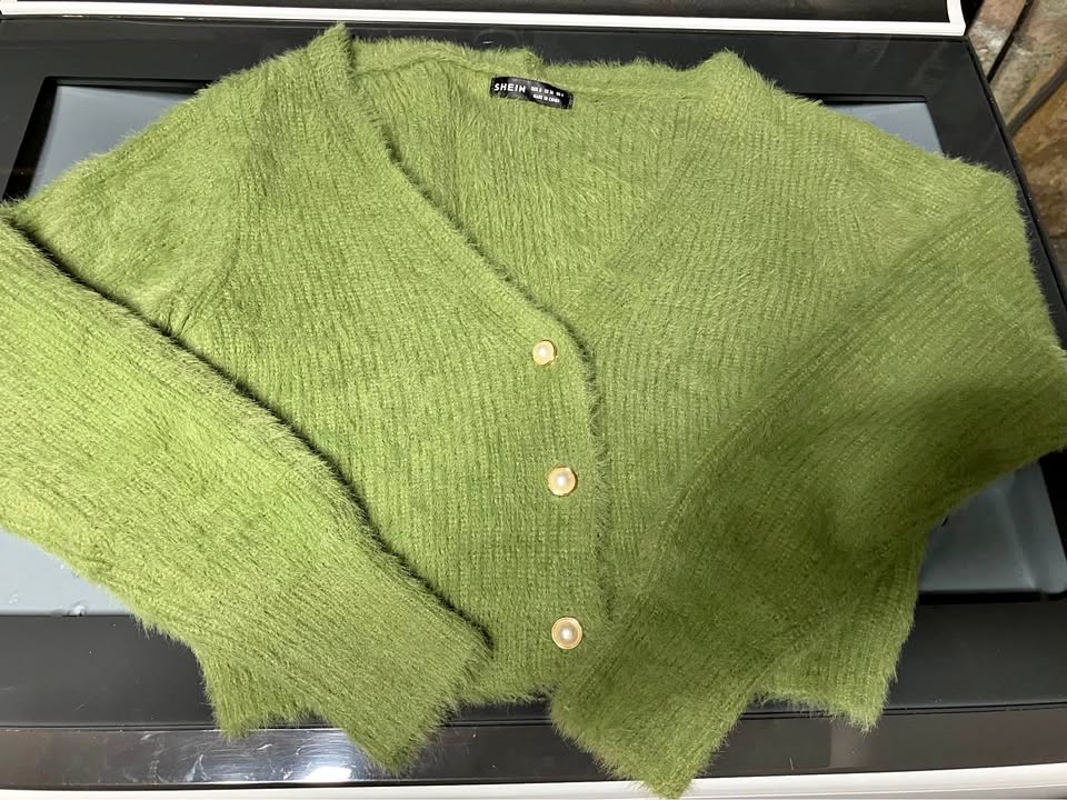 Olive Green Cropped Sweater Size Small
