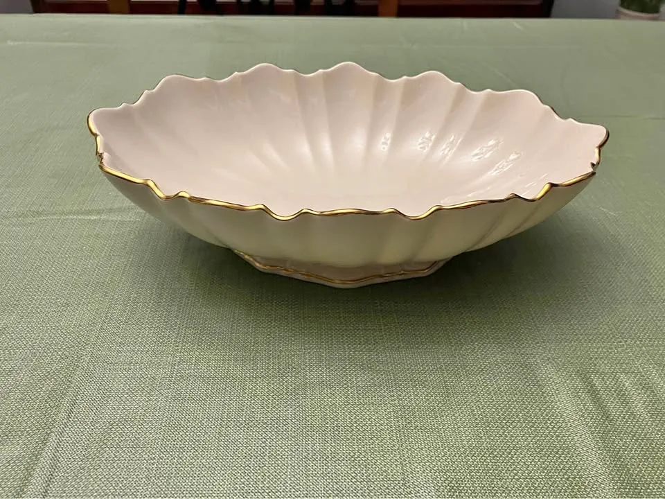 Lenox Symphony Scalloped Edge Bowl thumbnail