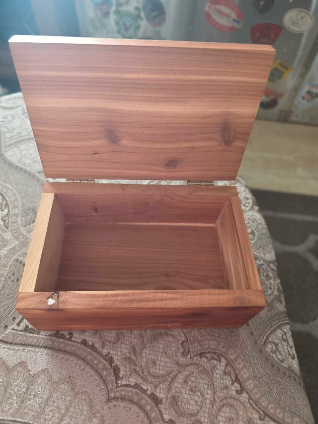 Trinket wooden cedar box with San Francisco crooked street - photo 2
