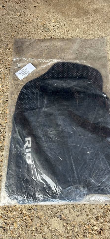 KIA Rio car mats