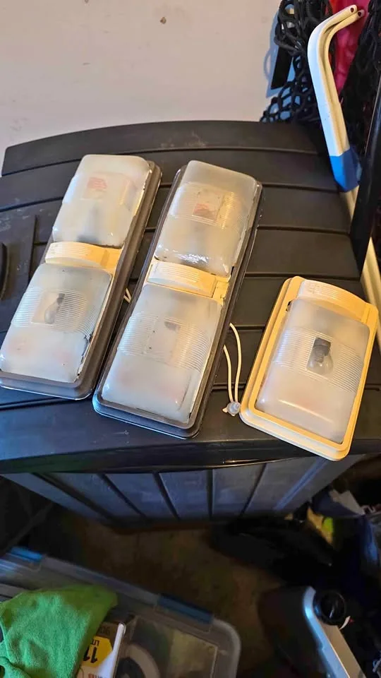 Rv Original Lights thumbnail