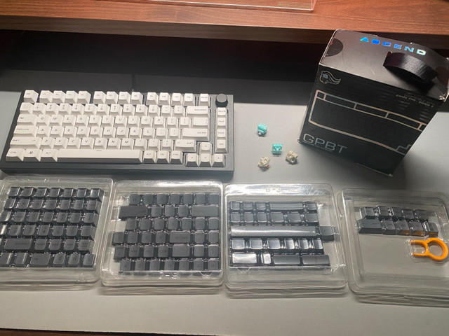 Glorious PBT Keycaps - Black Ash - photo 3