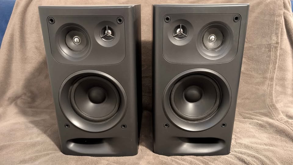 Technics bookshelf speakers - photo 2
