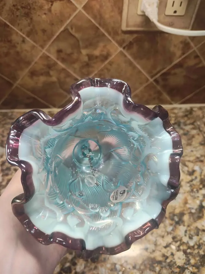Fenton Art Glass Bell image indicator(2)