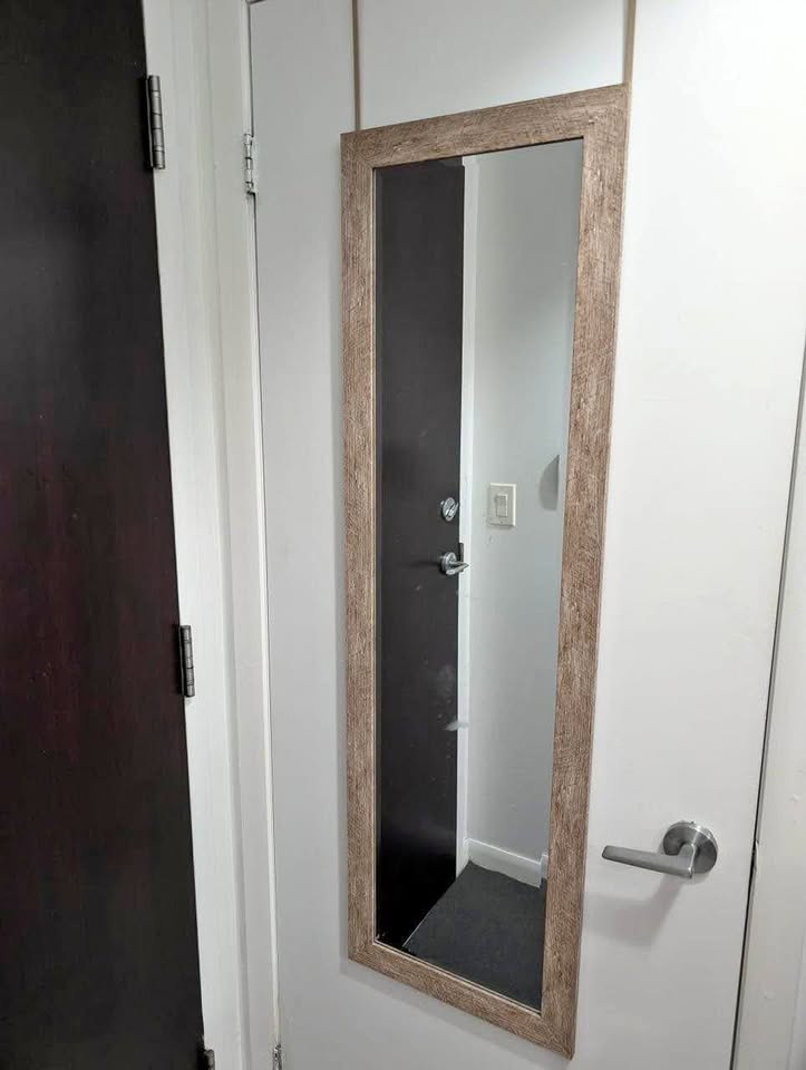 Over the door hanging mirror