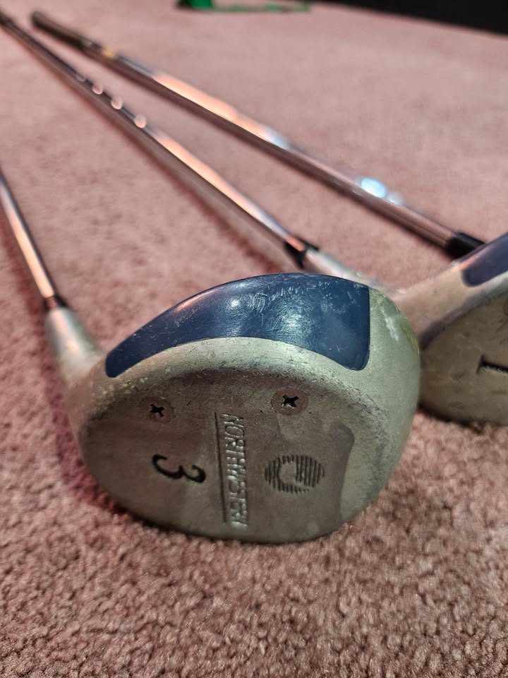 Vintage Golf Clubs with bag - photo 4