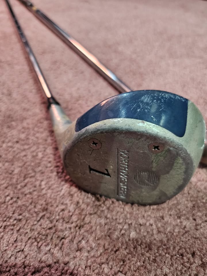 Vintage Golf Clubs with bag - photo 5
