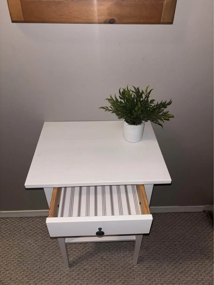 IKEA hemnes night stand image indicator(2)