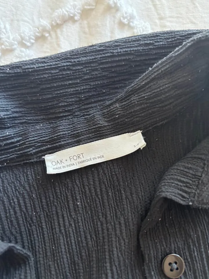 OAK and FORT shirt image indicator(3)