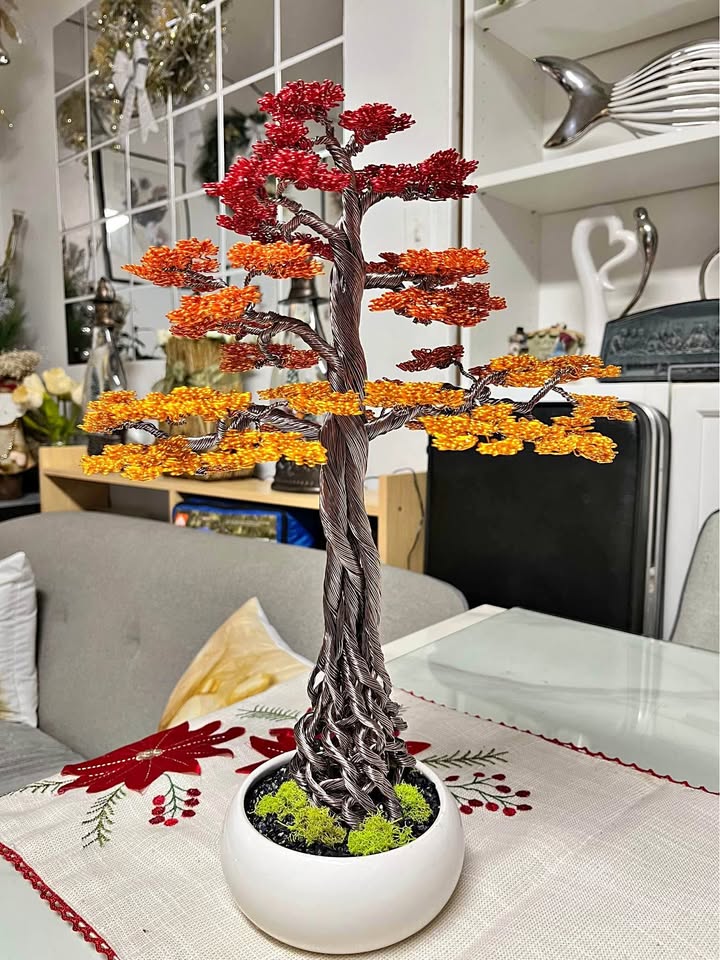Handmade Aluminum Wire Bonsai Tree -Autumn Color-