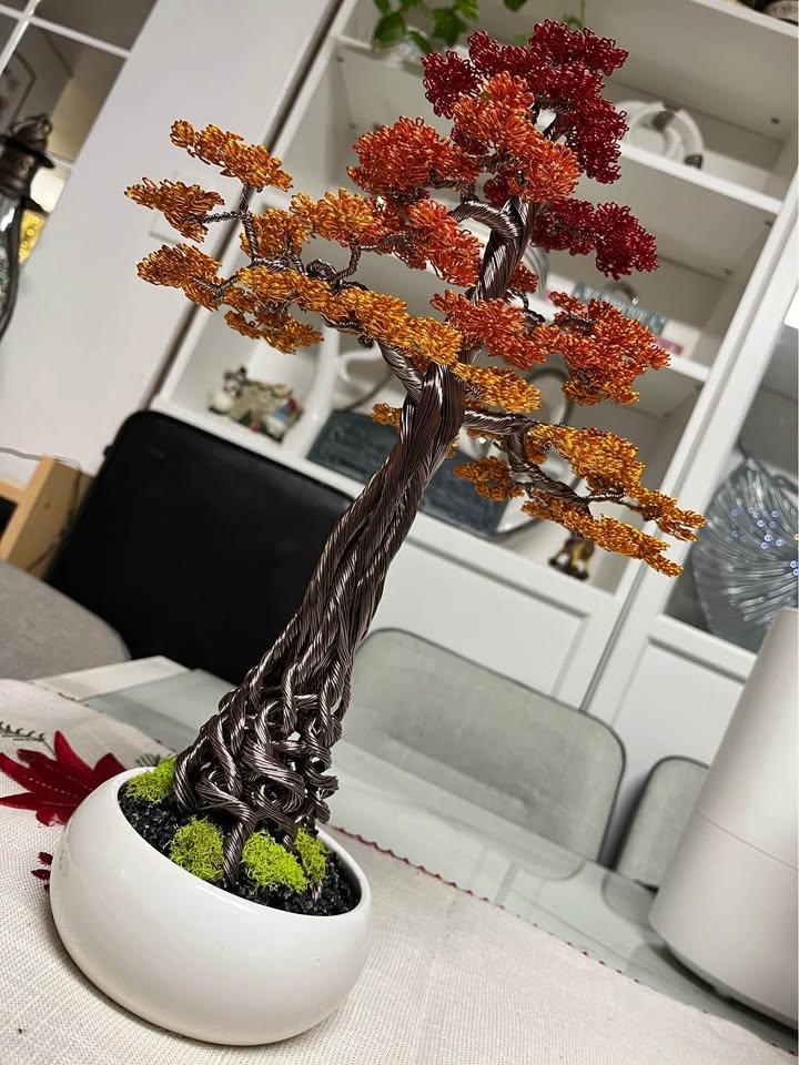Handmade Aluminum Wire Bonsai Tree -Autumn Color- - photo 4
