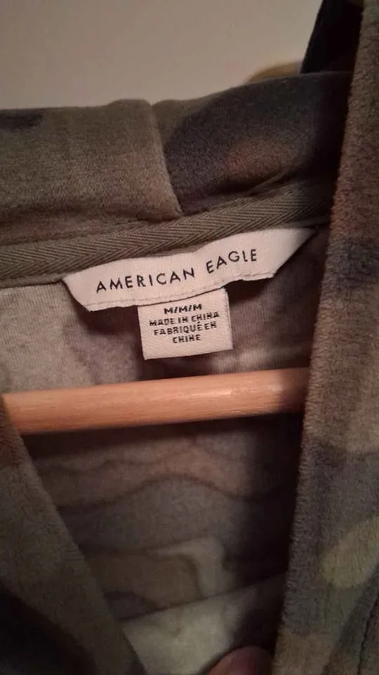 Velvet Camo Hoodie From American Eagle - women's size M image indicator(5)