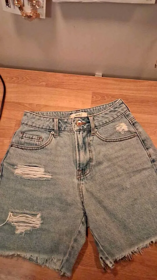 Denim short size 24 thumbnail