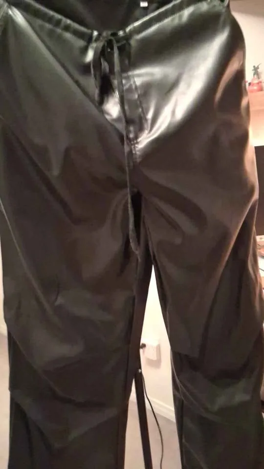 Women's oversize leather pant s to m size image indicator(3)