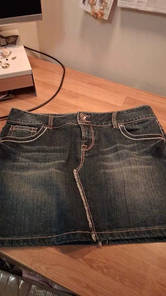 Denim skirt size 10 Revolution image indicator(5)