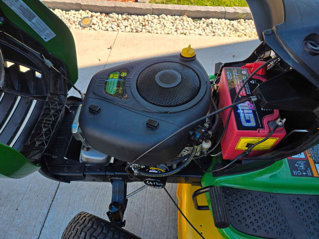 John Deere Lawn Tractor - photo 2