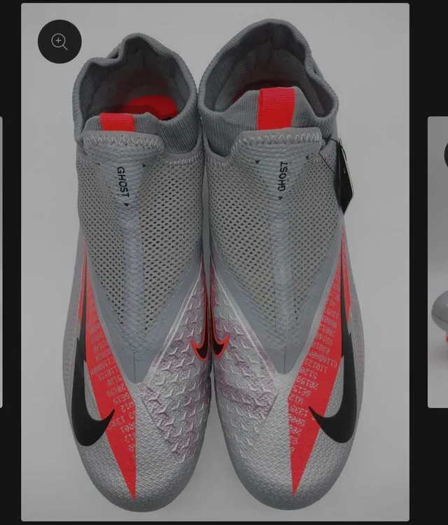 Soccer Nike Phantom Vision 2 Academy Size 5.5y thumbnail