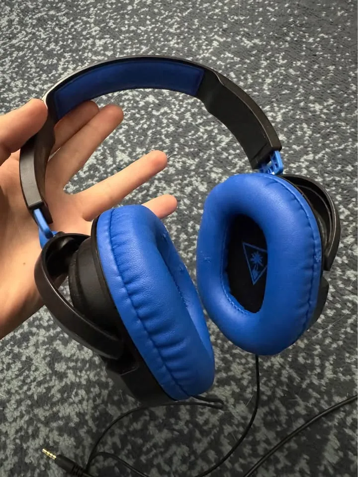 Turtle beach recon gaming headset with mic image indicator(4)