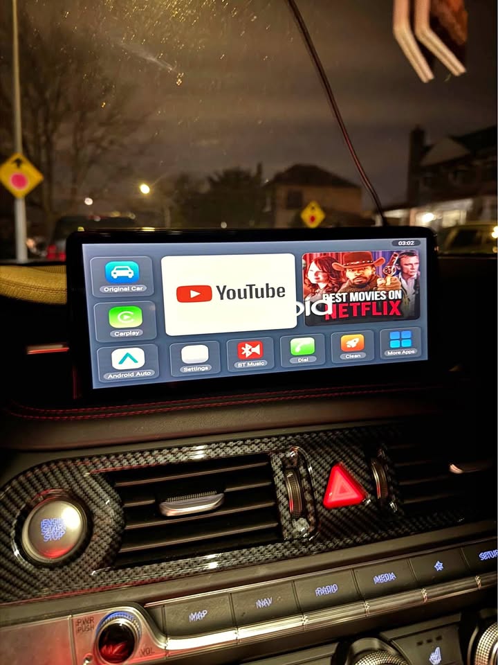Brand New 2025 Wireless CarPlay With A.I Box Netflx, Youtbe etc