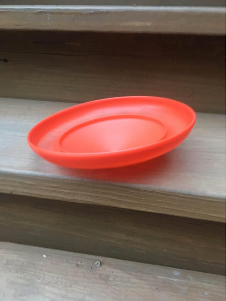 Vintage 1970s Red Zoom-Top Frisbee Toy - photo 4