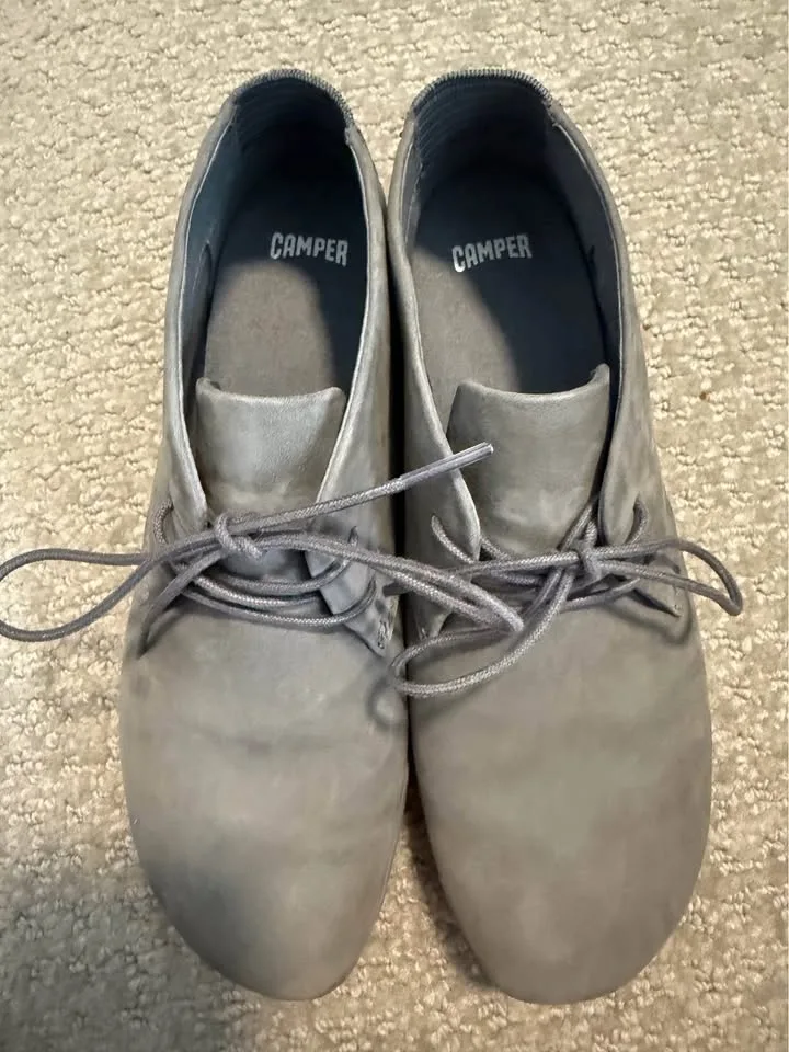 Campers Woman's Sz 7.5 image indicator(4)