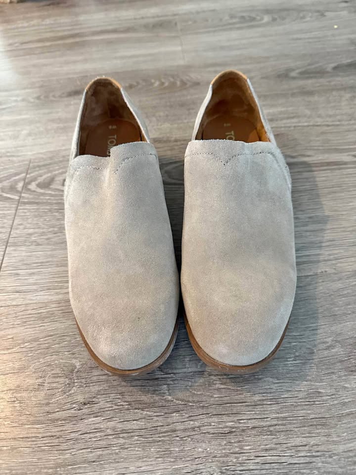 Toms Woman's Shoes sz 8